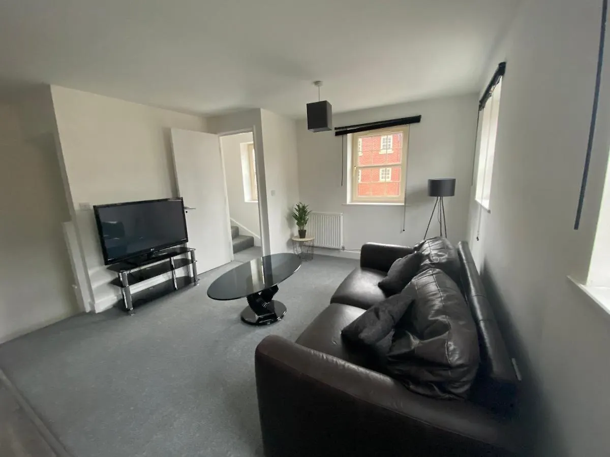 펜션 멕스버러 Doncaster Furnished House For Short Lets 빌라 영국
